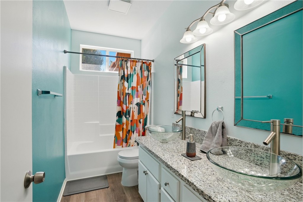 1325 W Avenue H6 Property Photo 17