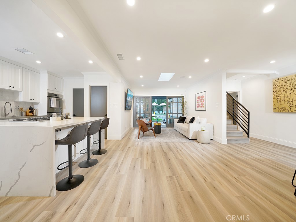 15440 Varden Street Property Photo 17