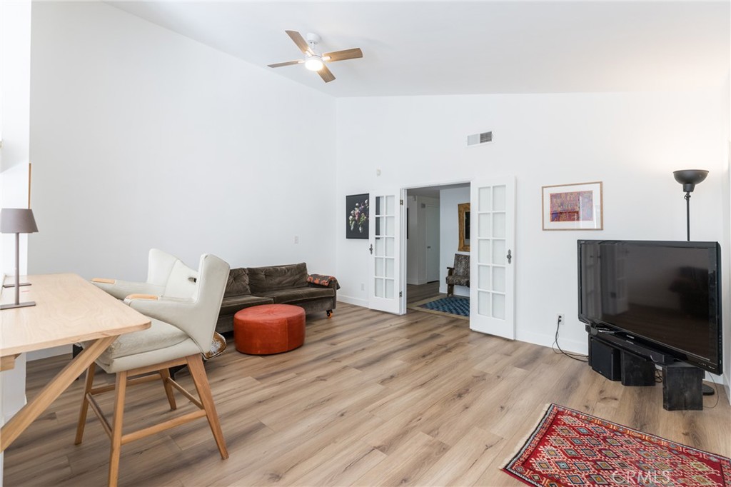 22429 Bessemer Street Property Photo 19