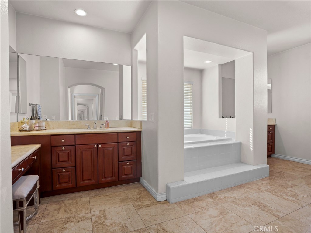 17531 Fairbreeze Court Property Photo 50