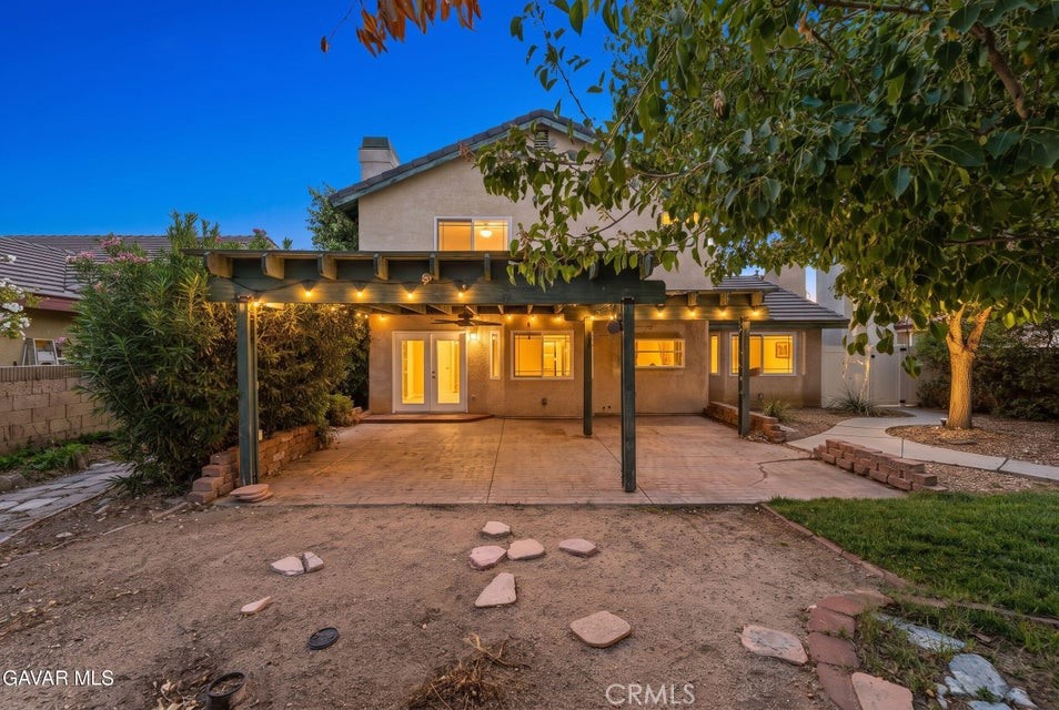 42910 Burlwood Property Photo 3