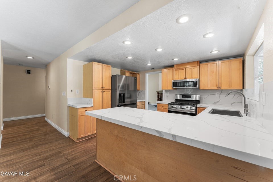 42910 Burlwood Property Photo 12