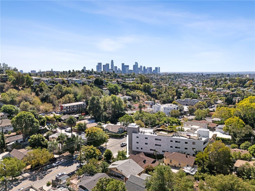 1911 Echo Park Property Photo 1