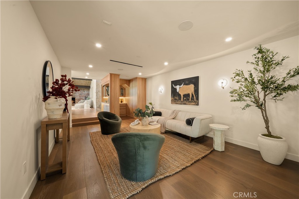 23921 Berdon Street Property Photo 15