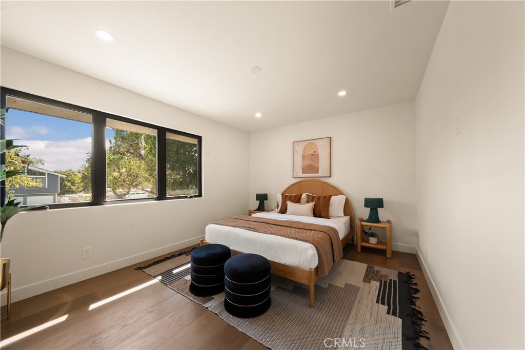 23921 Berdon Street Property Photo 26