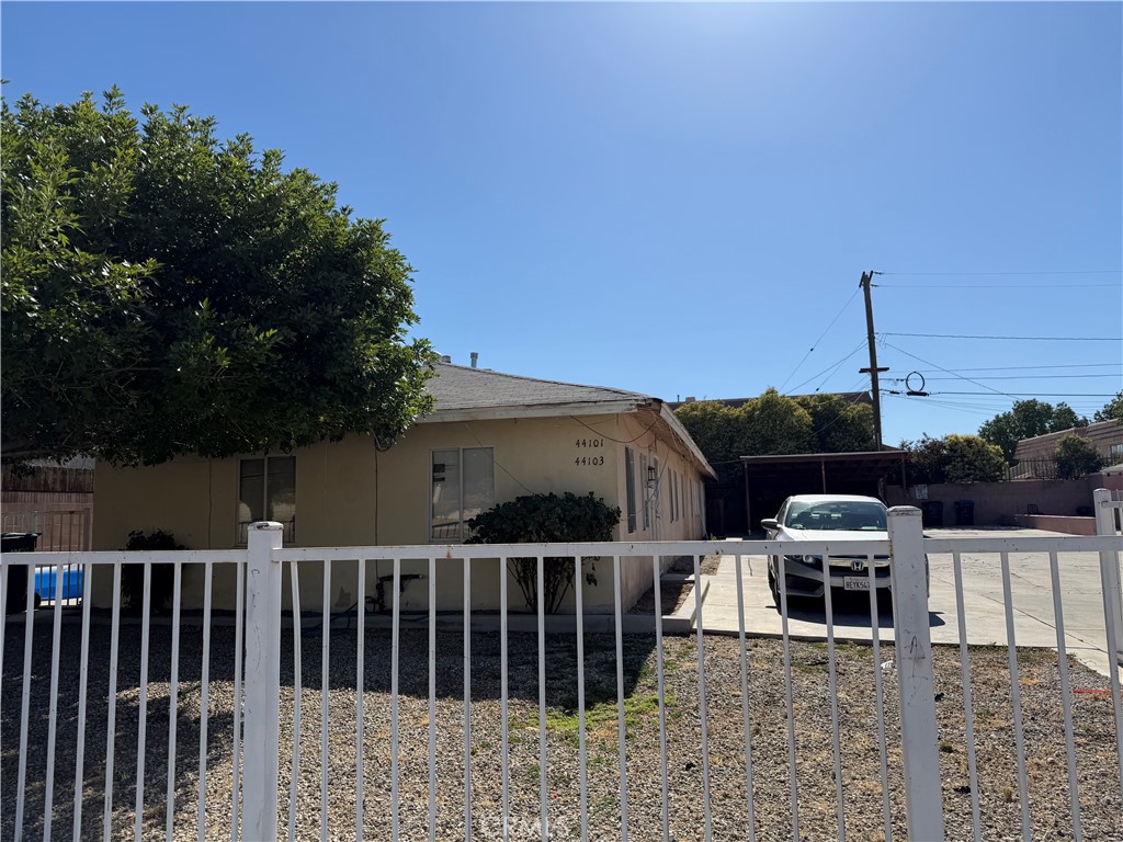 44101 Beech Property Photo 3