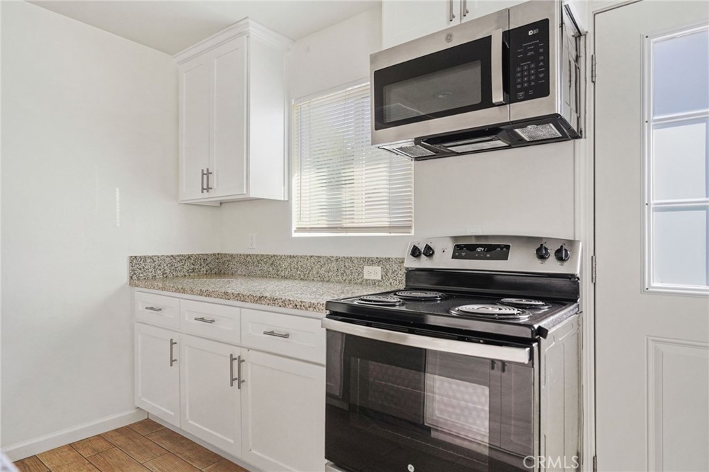 1028 Jeffrey Property Photo 9
