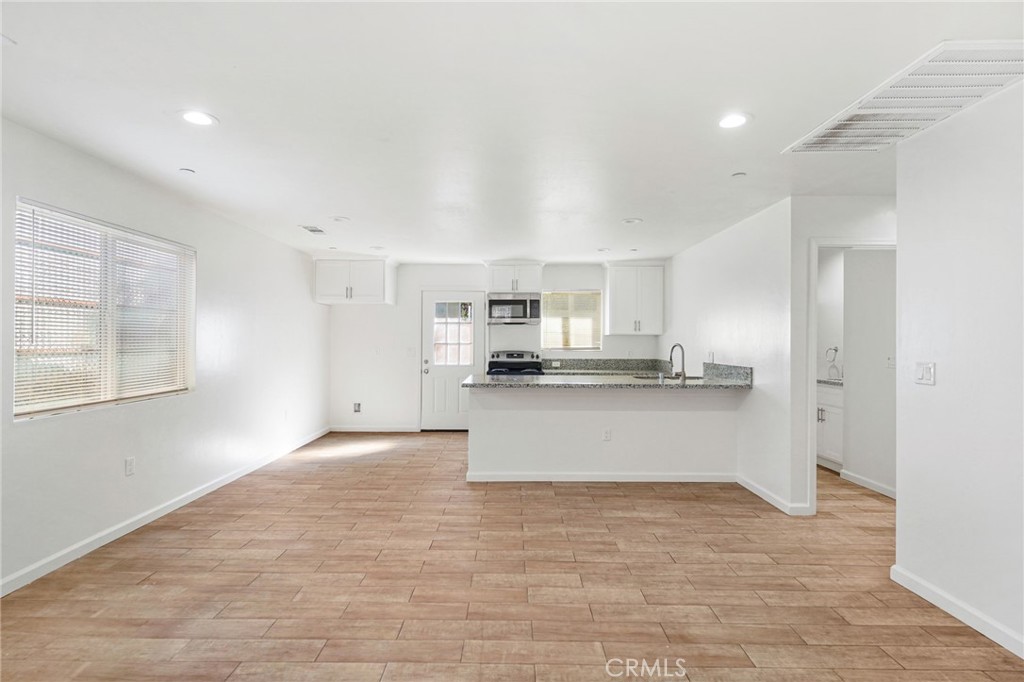 1028 Jeffrey Property Photo 24