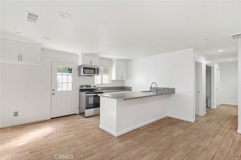 1028 Jeffrey Property Photo 25