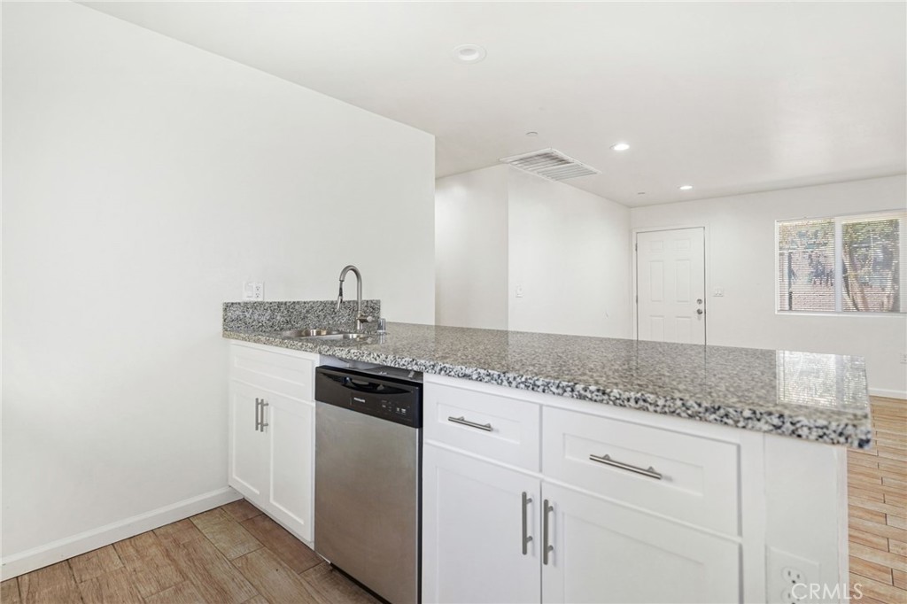 1028 Jeffrey Property Photo 28