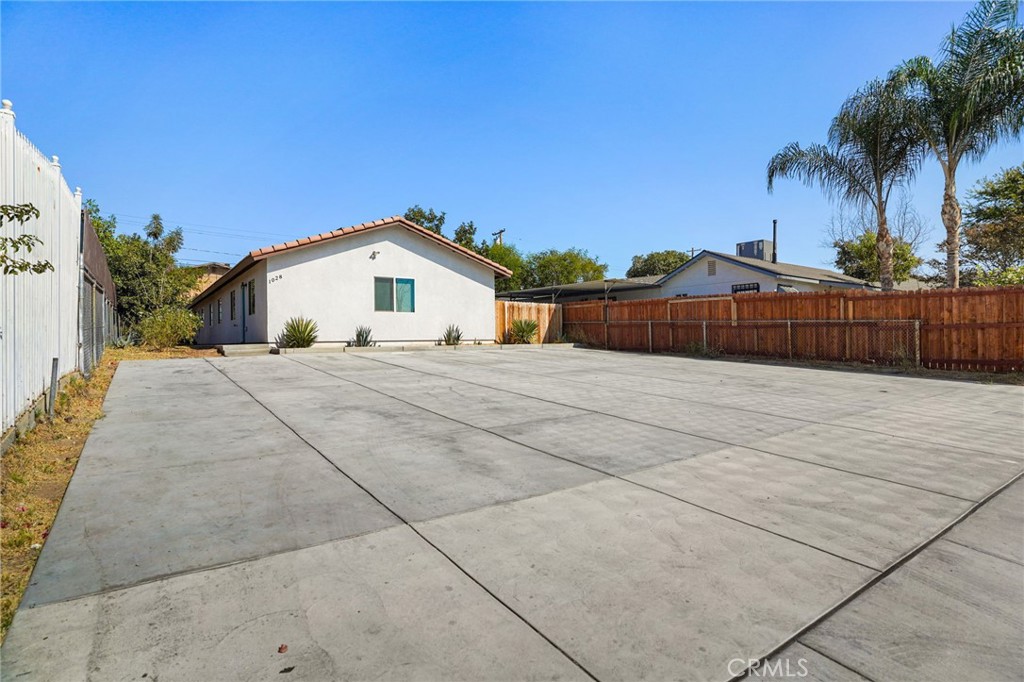 1028 Jeffrey Property Photo 45