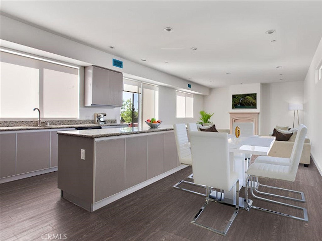 610 Levering Avenue 203 Property Photo 10