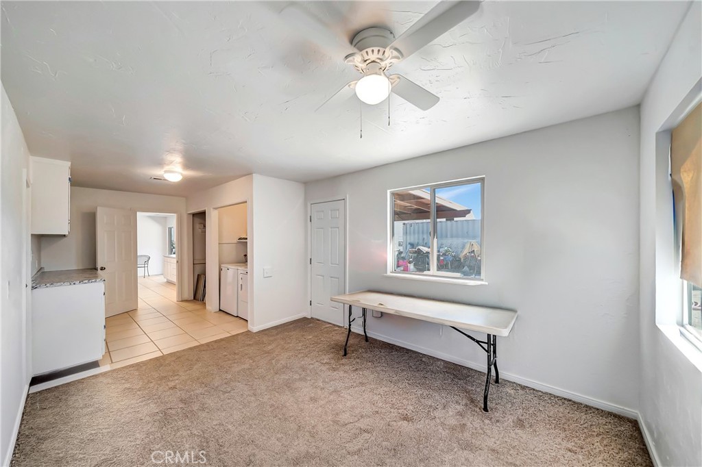 5023 Smoke Tree Property Photo 18