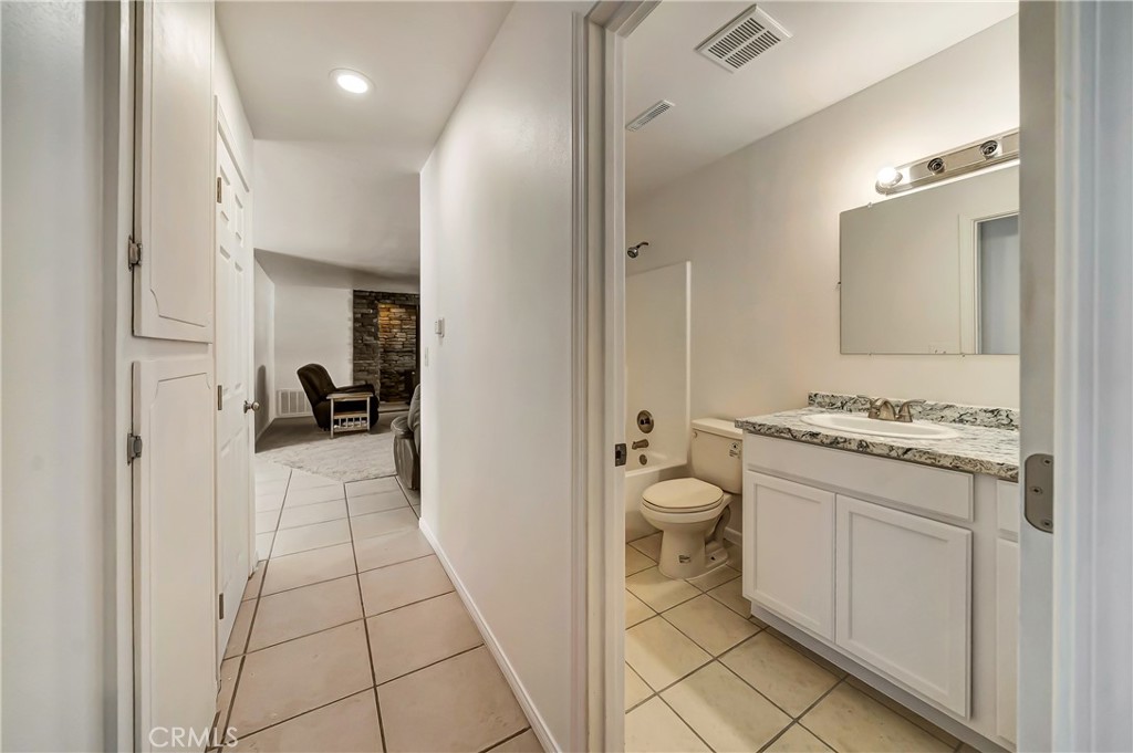 5023 Smoke Tree Property Photo 22