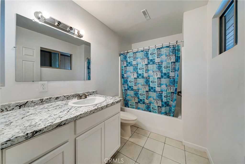 5023 Smoke Tree Property Photo 26