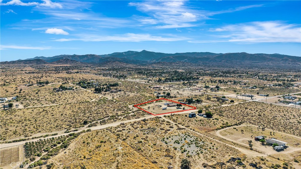 5023 Smoke Tree Property Photo 46