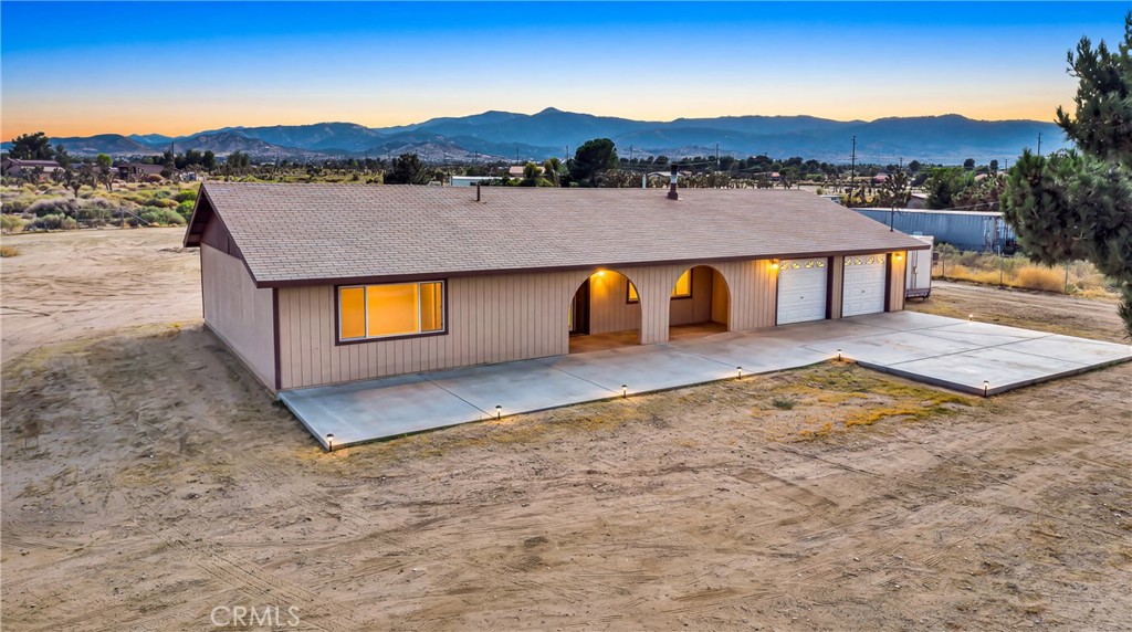 5023 Smoke Tree Property Photo 51