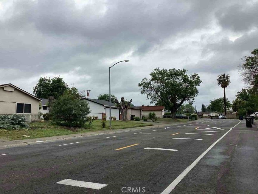 3020 Mills Park Property Photo 2