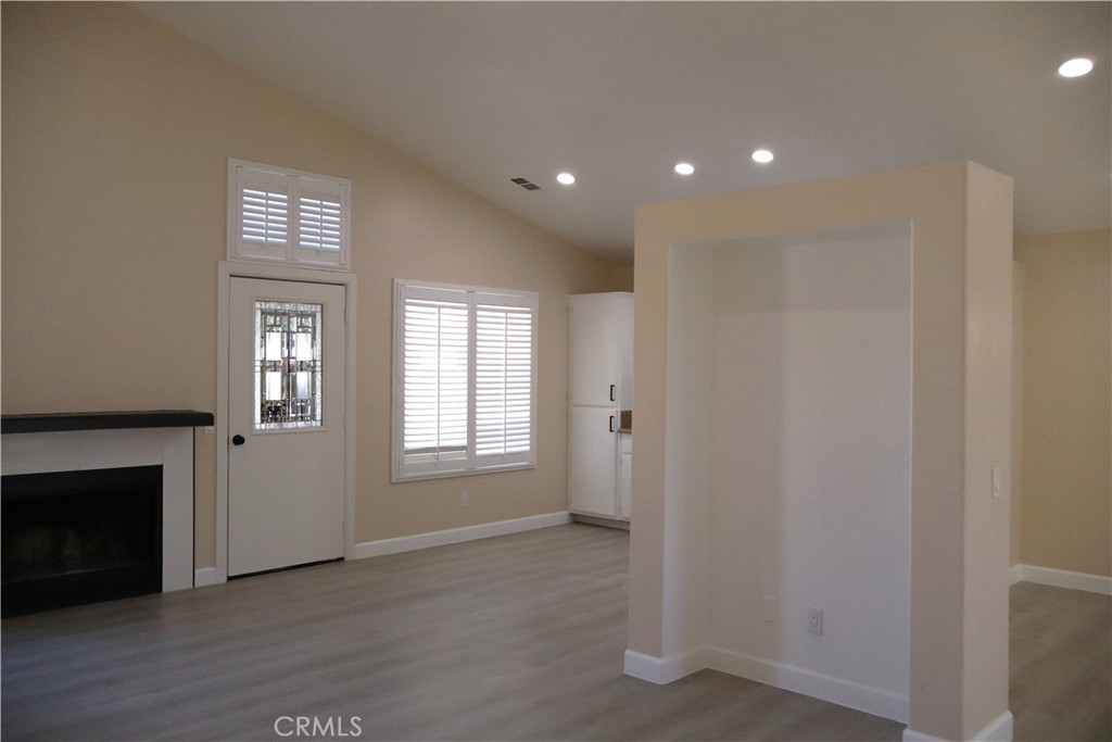 5535 Cisero Drive Property Photo 2