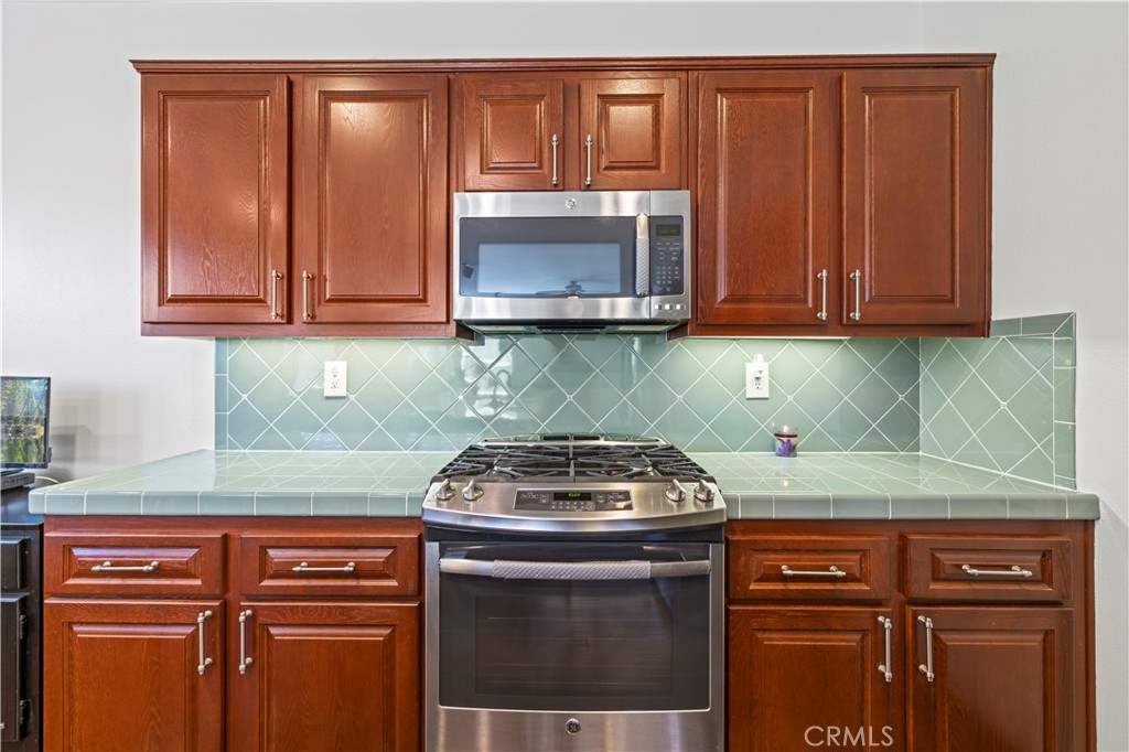 28473 Connick Place Property Photo 14