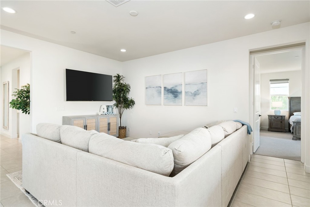 58132 Aragon Property Photo 7