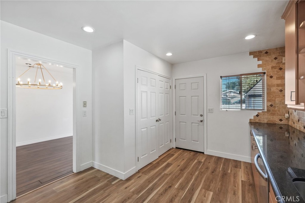 1353 Thompson Avenue Property Photo 15