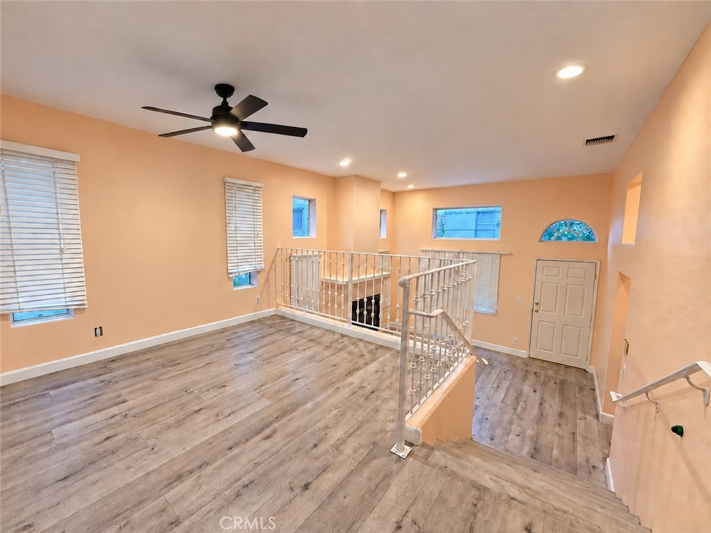 15756 Devonshire Street Property Photo 6