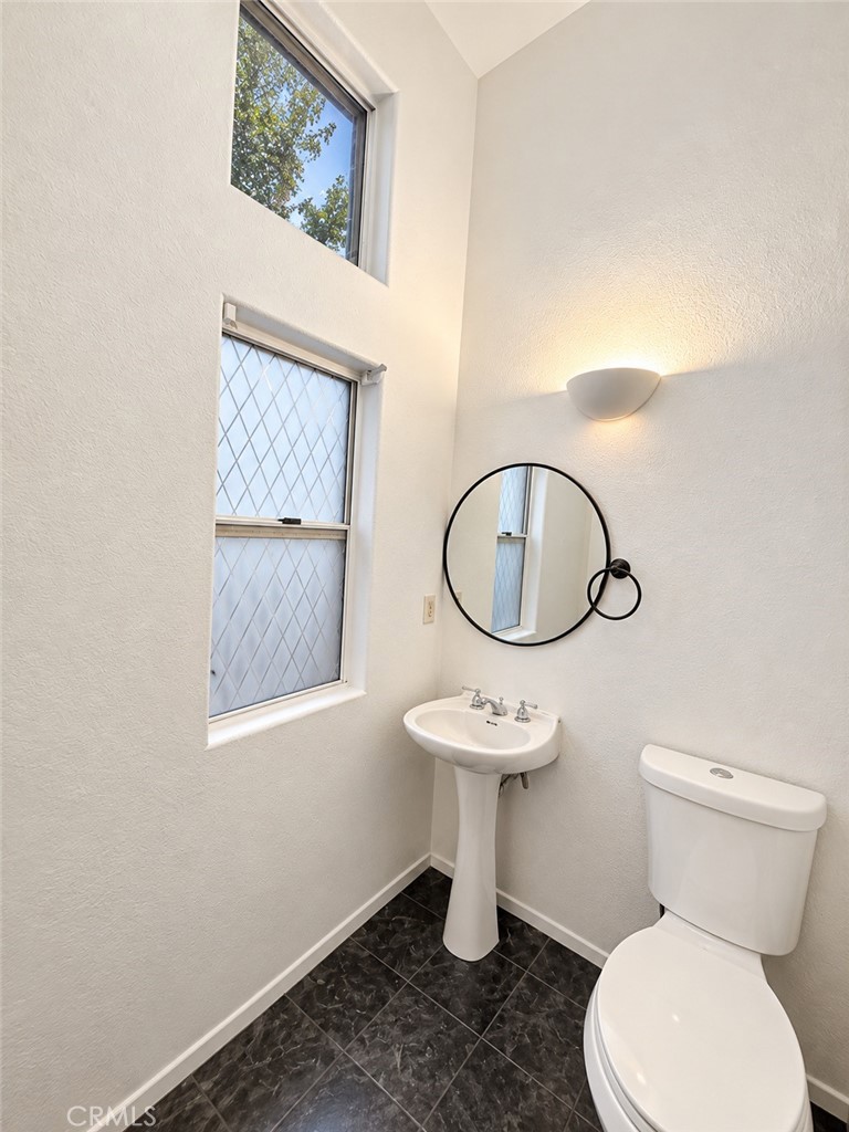 15756 Devonshire Street Property Photo 10