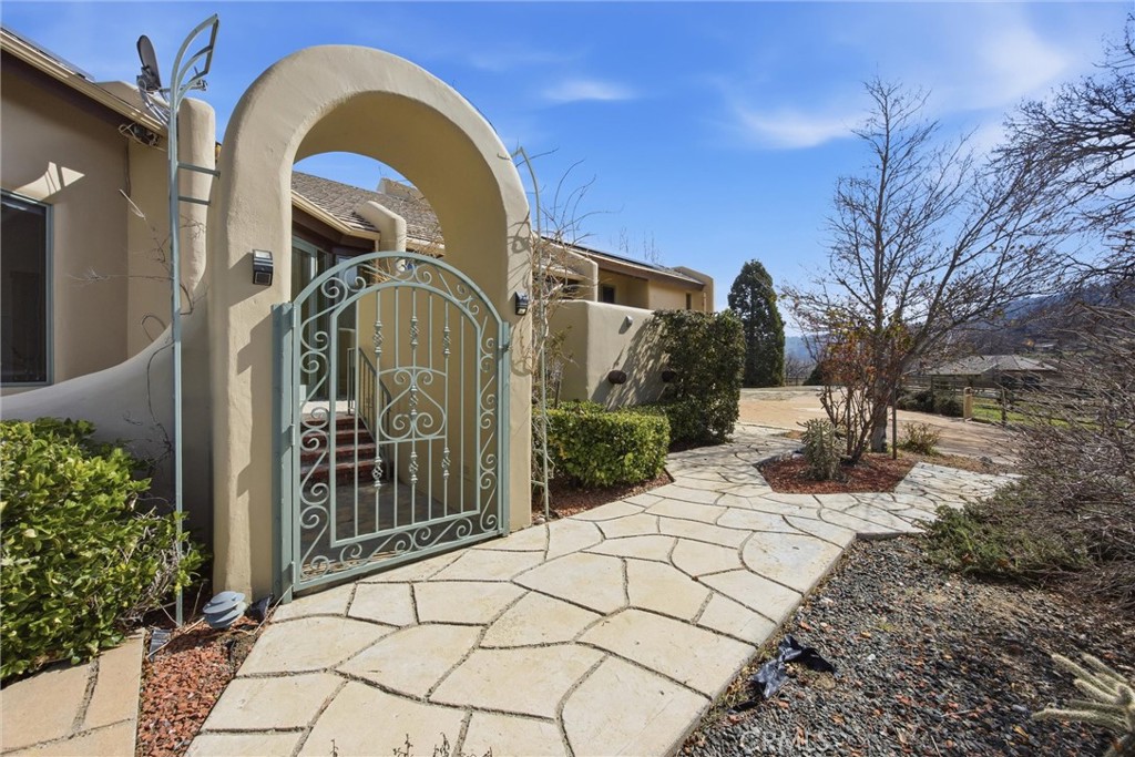 28221 Cumberland Property Photo 15