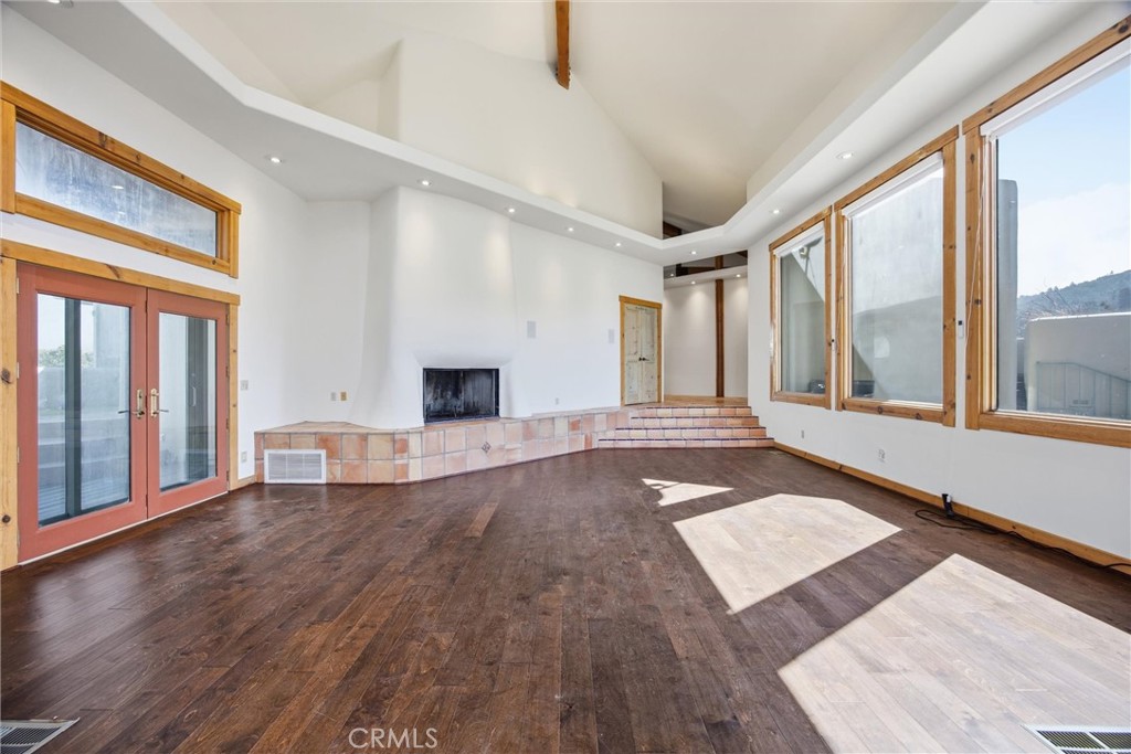28221 Cumberland Property Photo 24