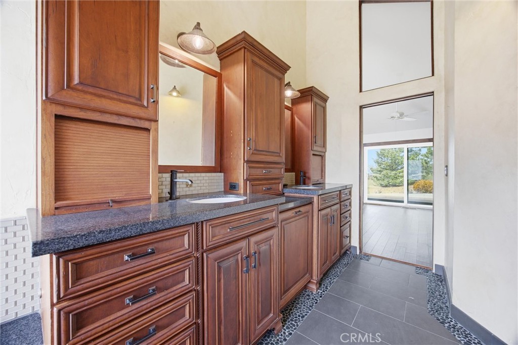 28221 Cumberland Property Photo 50