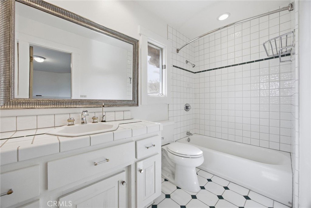 28221 Cumberland Property Photo 75