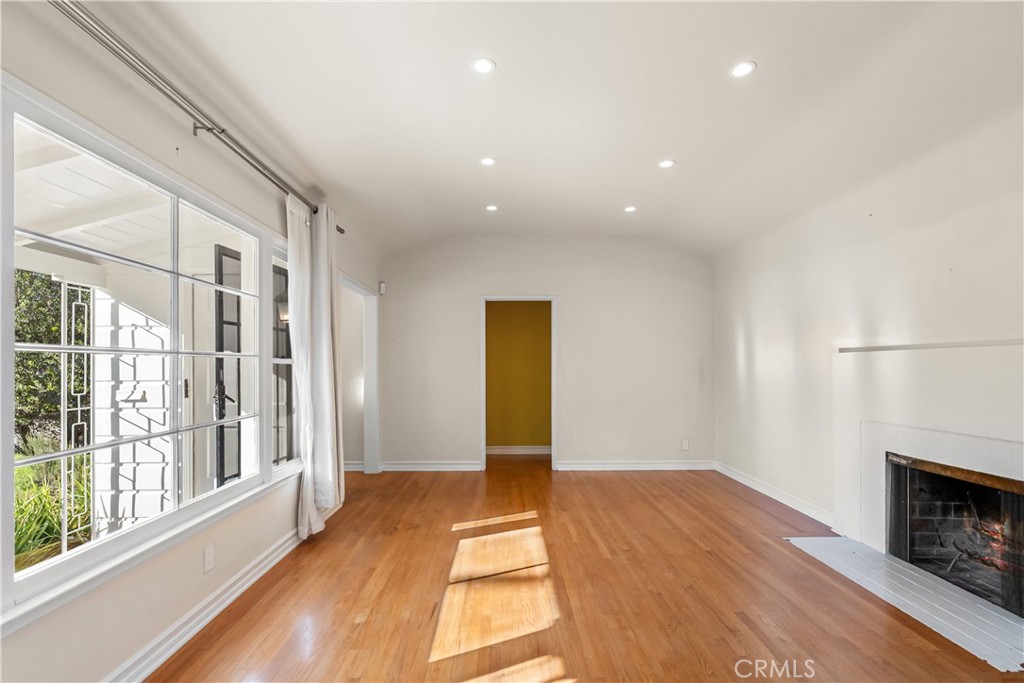 4418 Ethel Avenue Property Photo 18