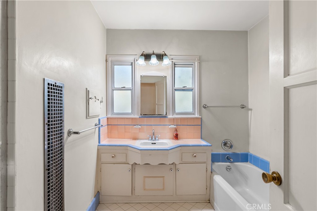 4418 Ethel Avenue Property Photo 39