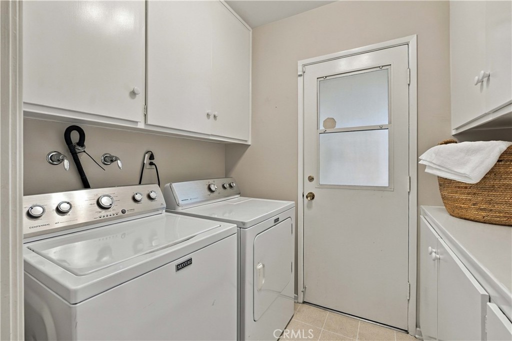9817 Donna Avenue Property Photo 31