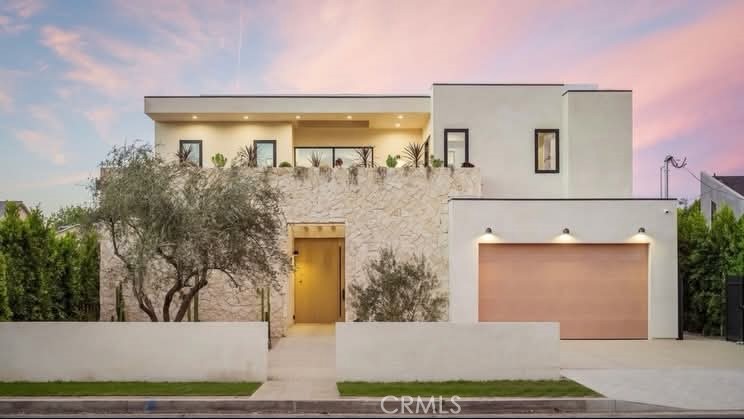 15447 Huston Property Photo 1