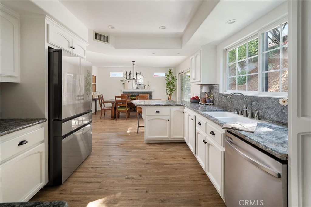 23842 Daisetta Drive Property Photo 14