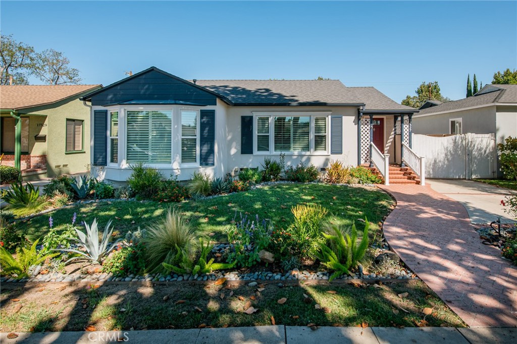17527 Lemay Place Property Photo 1