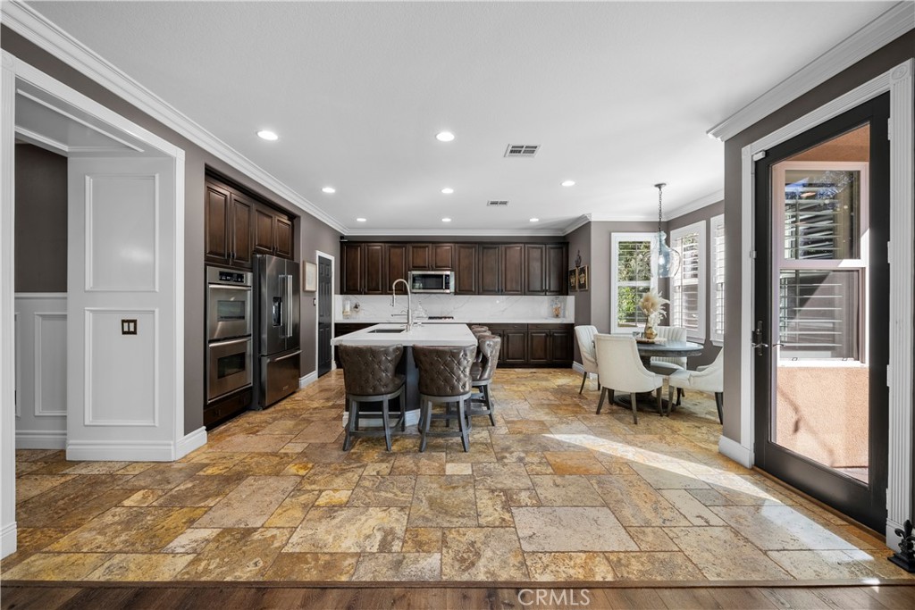 25638 Elmwood Lane Property Photo 12