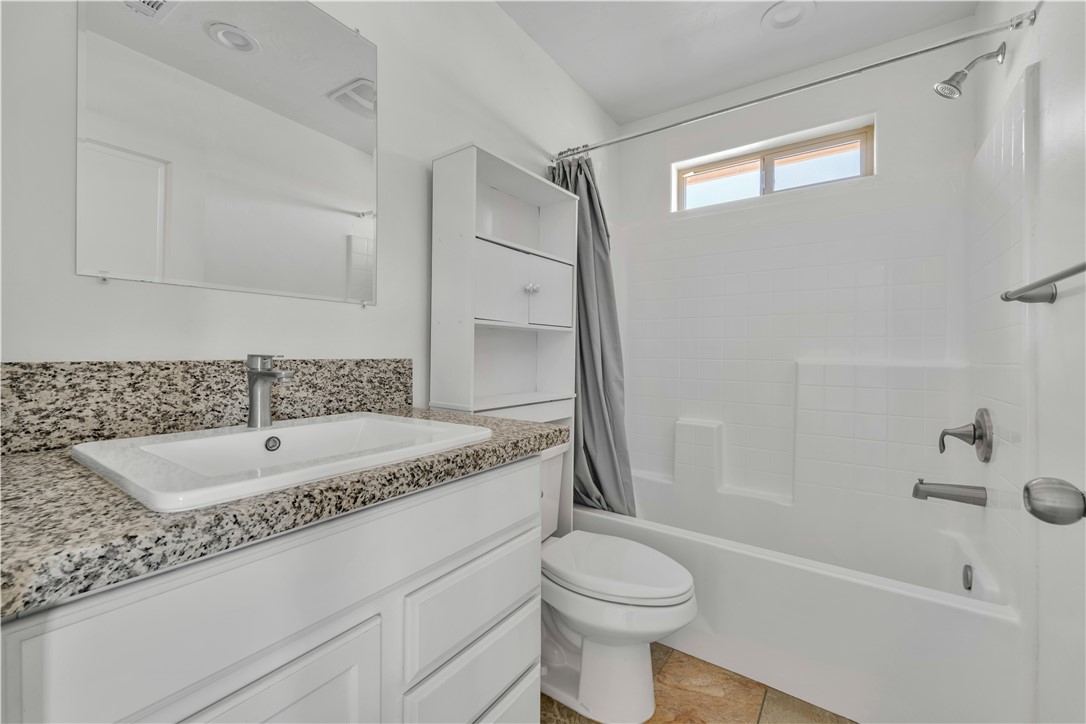 10016 Mendiburu Property Photo 14