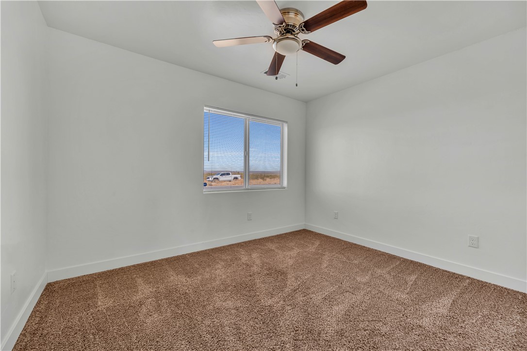 10016 Mendiburu Property Photo 17