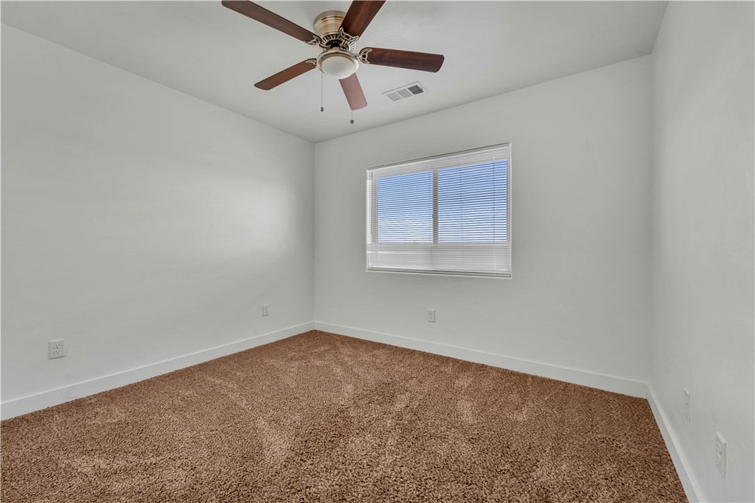 10016 Mendiburu Property Photo 18