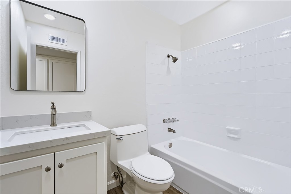 22421 Jeffrey Mark Court 8 Property Photo 8