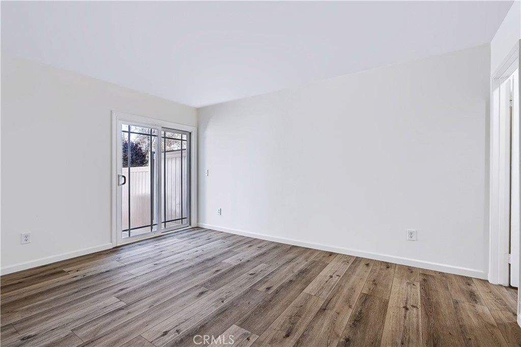 22421 Jeffrey Mark Court 8 Property Photo 10