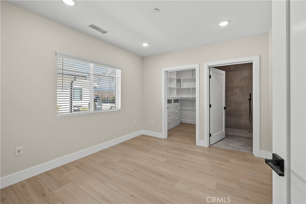 16360 Parthenia Property Photo 39