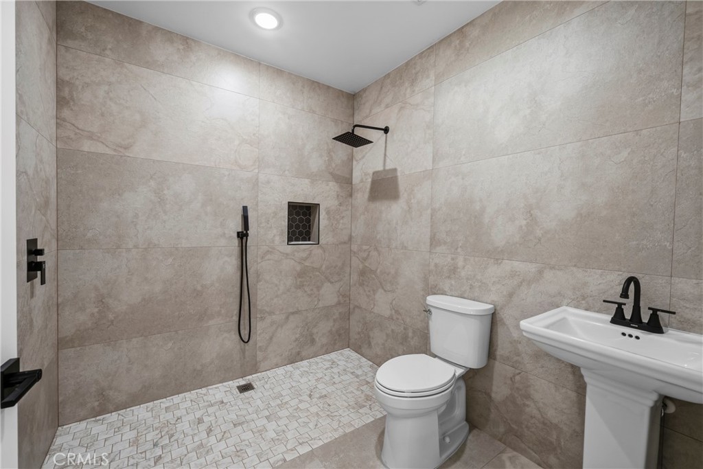 16360 Parthenia Property Photo 41