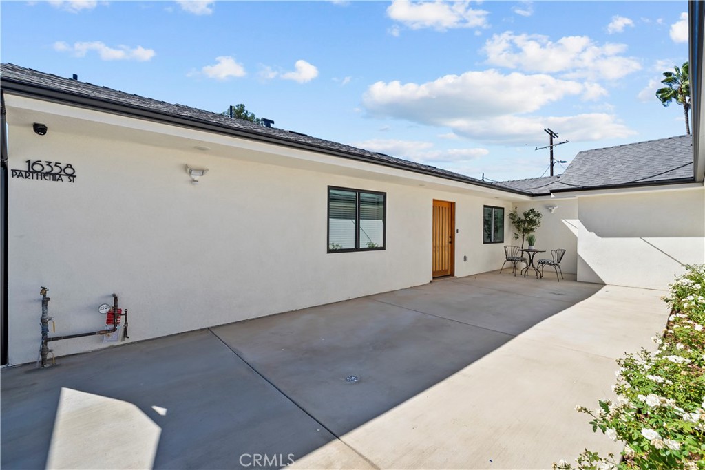 16360 Parthenia Property Photo 44