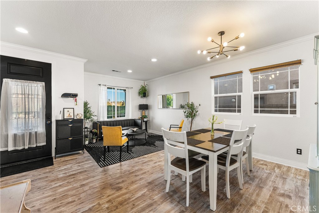 2450 Delicious Property Photo 12