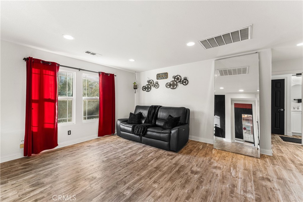 2450 Delicious Property Photo 26