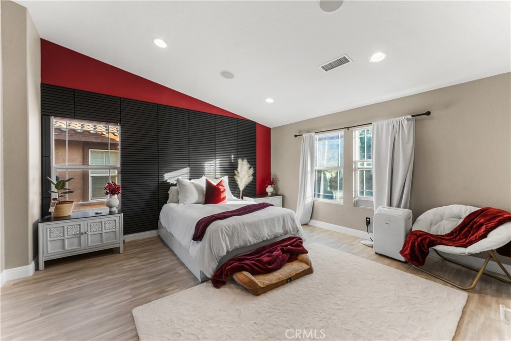 2450 Delicious Property Photo 28